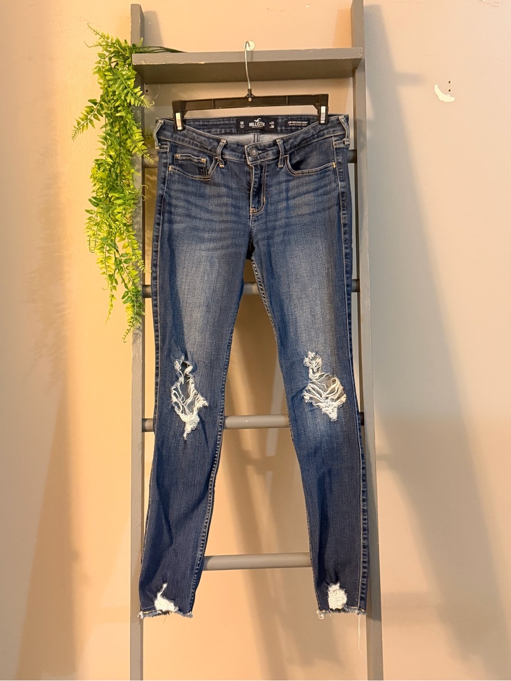 Hollister Distressed Skinny Jeans - Blue Denim